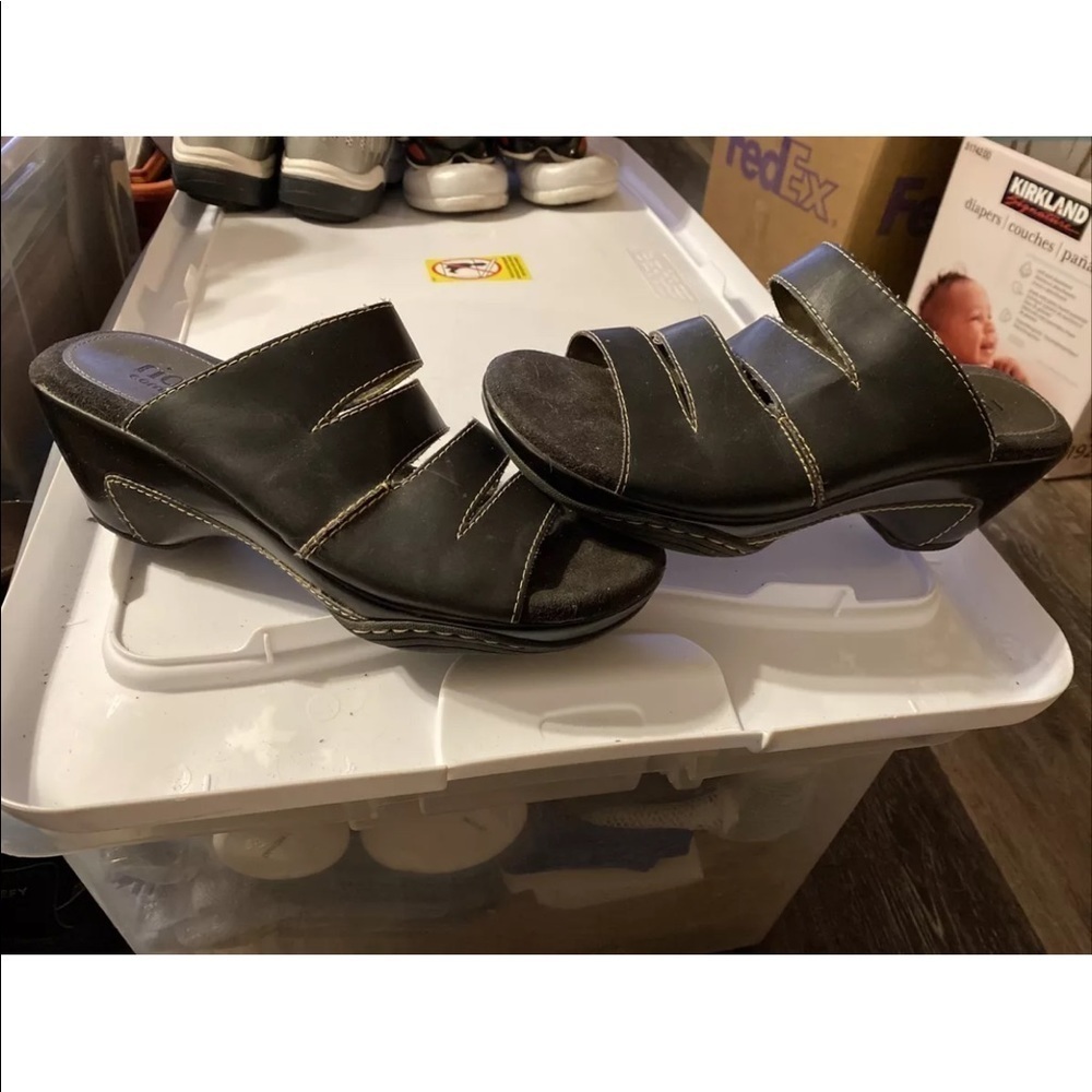 Rialto Comfort Everest Strap Clog Sandal Wedges Heels Chunky Black Size 9.5M